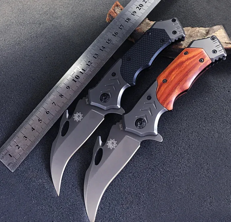 Compact Adventurer's Knife