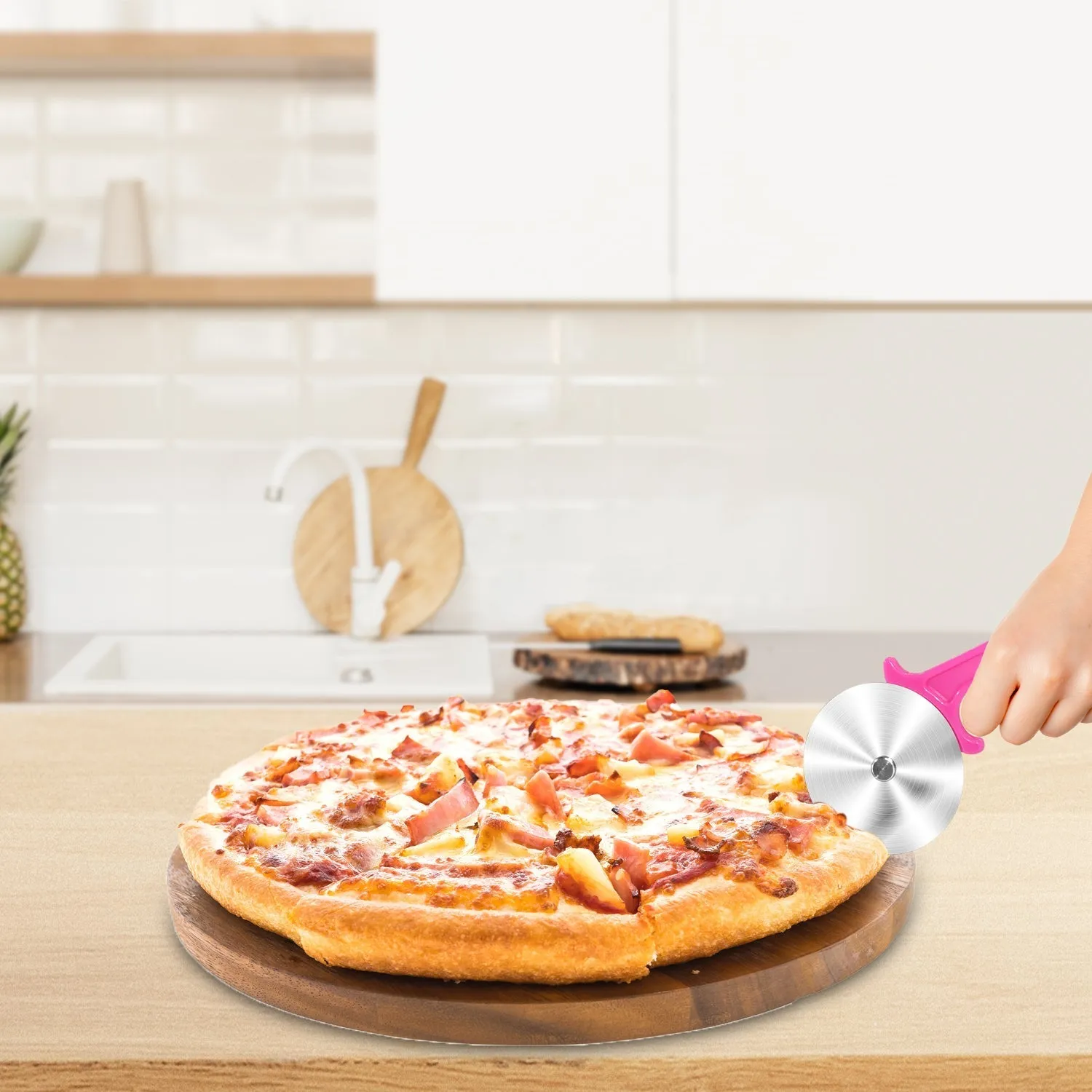 Stainless Steel Pizza Cutter / Pastry Cutter / Sandwiches Cutter